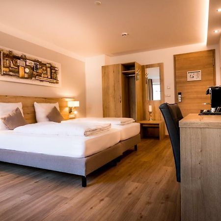 Hotel Am Kumpfmuehler Kastell Ratyzbona Zewnętrze zdjęcie